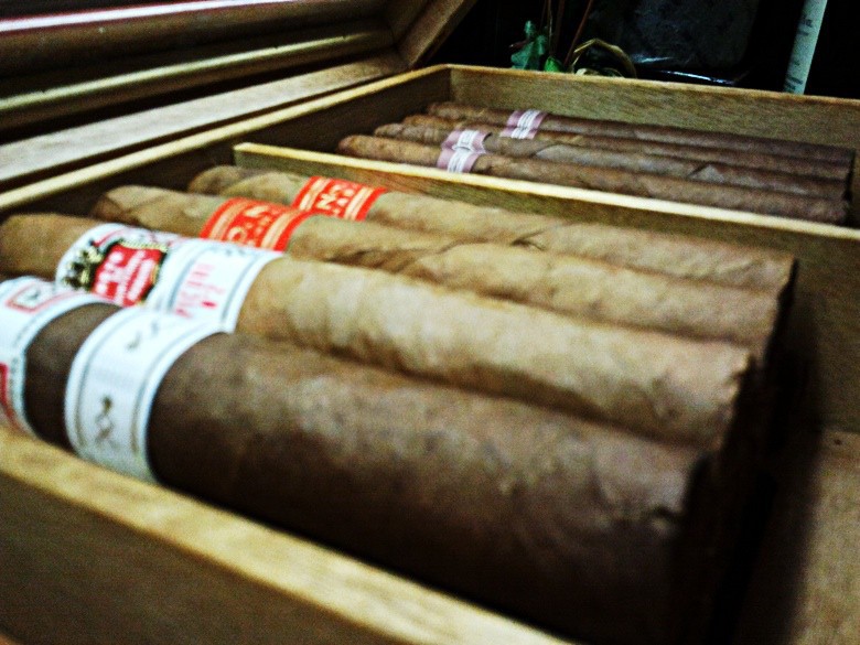 Cigar selection Serantes III